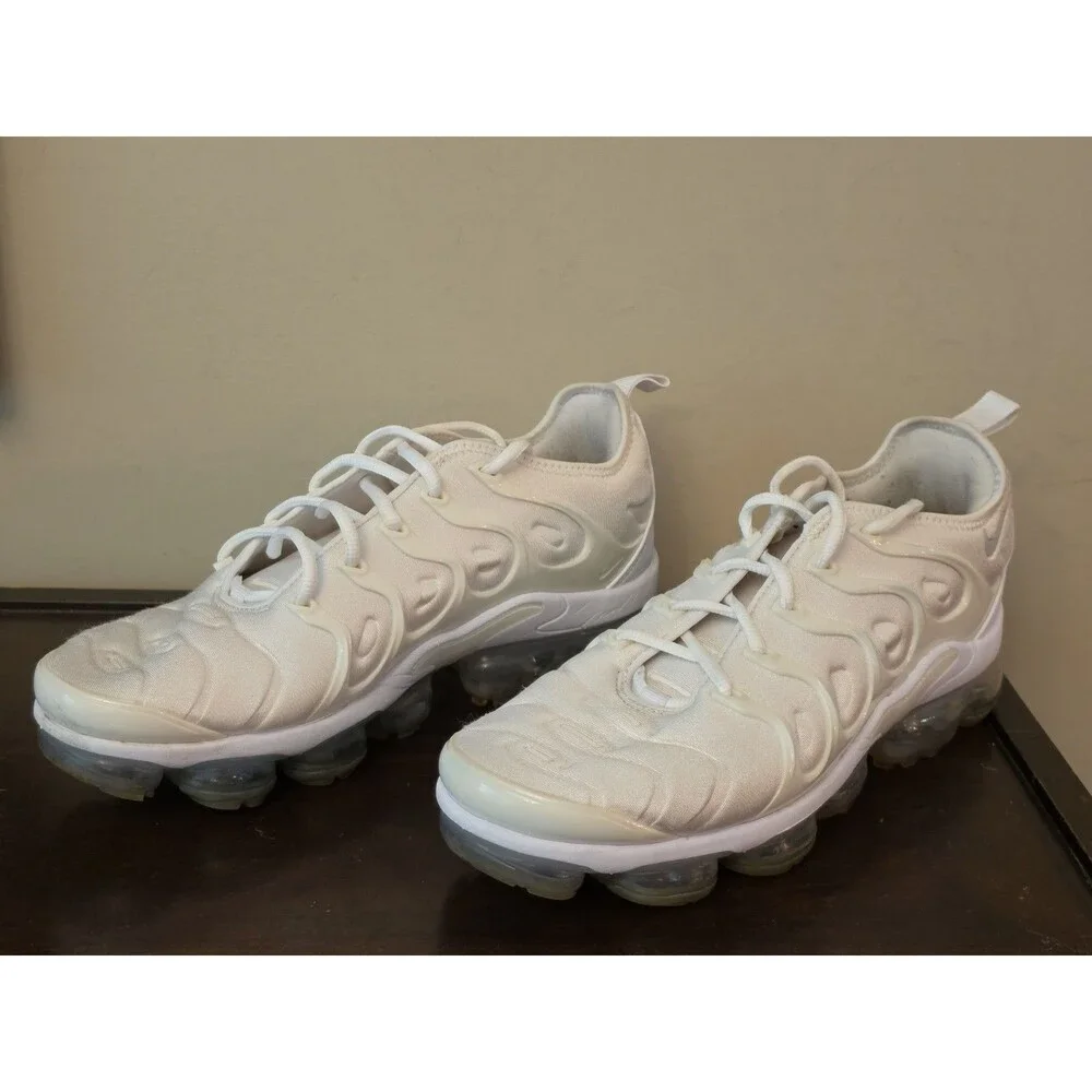 Nike Air VaporMax Plus Triple White Shoes White Pure Platinum Men's Size 9.5